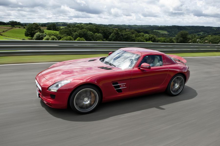  Mercedes-Benz SLS AMG 2010 года  (фото 448 из 526)